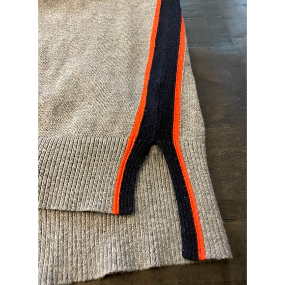 JCP Gray sweater -Navy and Orange Trim - Sz M - Picture 6 of 10